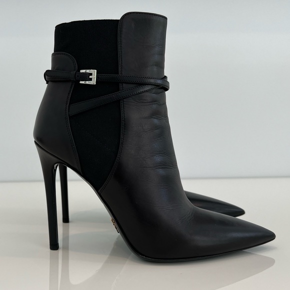 PRADA CALZATURE DONNA BLACK LEATHER BOOTS SIZE IT 37.5 / US 7.5 - Picture 5 of 17